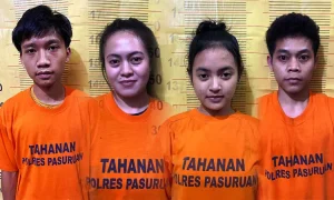 f-tersangka-kasus-narkoba-diamankan-di-Mapolres-Pasuruan-from-Humas-Polres-Pasuruan-770663773