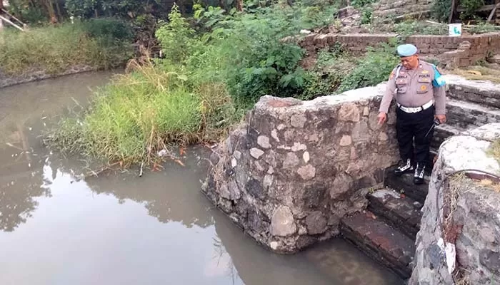 Foto-berita-bocah-7-tahun-tewas-tenggelam-2010422426 (1)