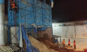 Foto-pemadaman-cerobong-asap-1-1114463536