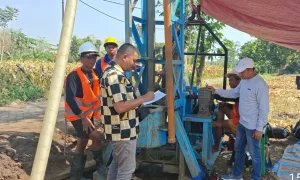 f-pengeboran-sumur-bor-di-Kejayan-1from-Dinas-SDA-CK-dan-TR-Kabupaten-Pasuruan-1969116274