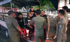 Foto-anak-punk-diamankan-petugas-729952809