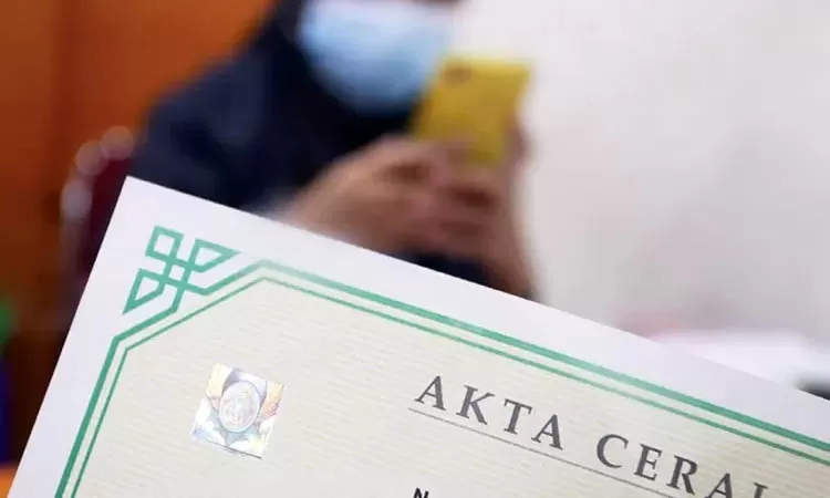 Ilustrasi-akta-cerai-3686069804