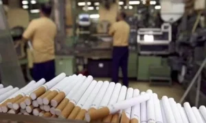 Ilustrasi-industri-rokok-136835928