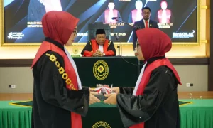 F-quraisyiah-ketua-pn-baru-kanan-dlm-sertijab-3896684540