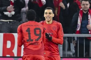 library_upload_21_2025_02_645x430_bayern-munchen-jamal_ede51db