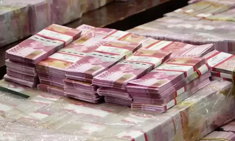 Ilustrasi-uang-3712556261