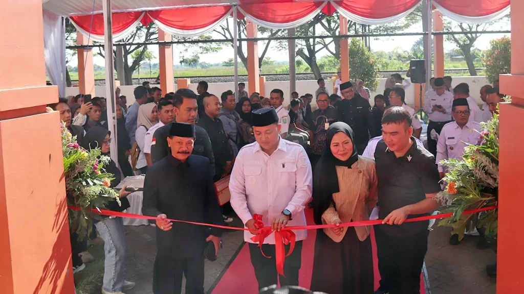 dibuka-bupati-pasuruan-mas-rusdi-membuka-mini-job-fair-2026-yang-diikuti-sebelas-perusahaan-untoro-ariyadiradar-bromo-d3A38