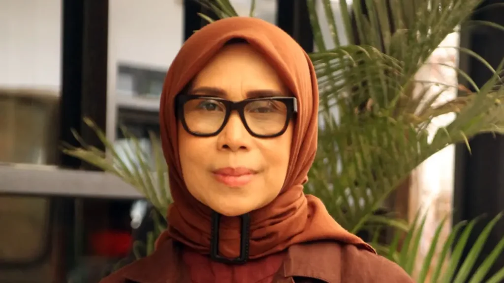 dirut-pt-disa-prima-medika-endang-sadi-7GqpW