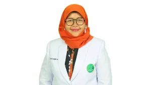 dr-dr-hj-yessi-rahmawati-spog-k-mh-mkes-cmc-fisqua-direktur-rsud-waluyo-jati-kabupaten-probolinggo-qUC1U
