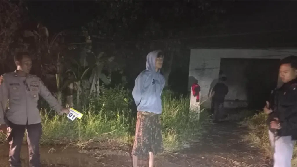 tkp-lokasi-sumber-mata-air-yang-berada-di-desa-randugong-kecamatan-kejayan-tempat-korban-dibegal-rabu-154-dini-hari-foto-polsek-kejayan-for-jawa-pos-radar-bromo-qB8VS (1)