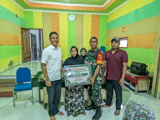 Babinsa Brambang Monitor Penyaluran BLT DD 2024