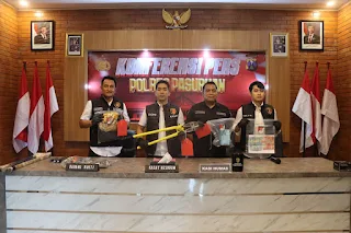 Polres Pasuruan Tangkap Dua Pelaku Pencurian di Apotek Barokah Bangil