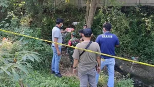 garis-polisi-petugas-polsek-wonorejo-melakukan-evakuasi-dan-olah-tkp-foto-polsek-wonorejo-for-jawa-pos-radar-bromo-lAj3D