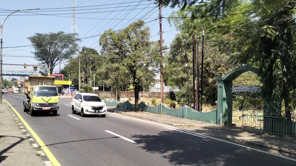tkp-lokasi-tempat-pemakaman-umum-tpu-tempat-motor-honda-scoopy-milik-korban-raib-dicuri-saat-ditinggal-nyekar-rizal-syatori-radar-bromo-t7Efg